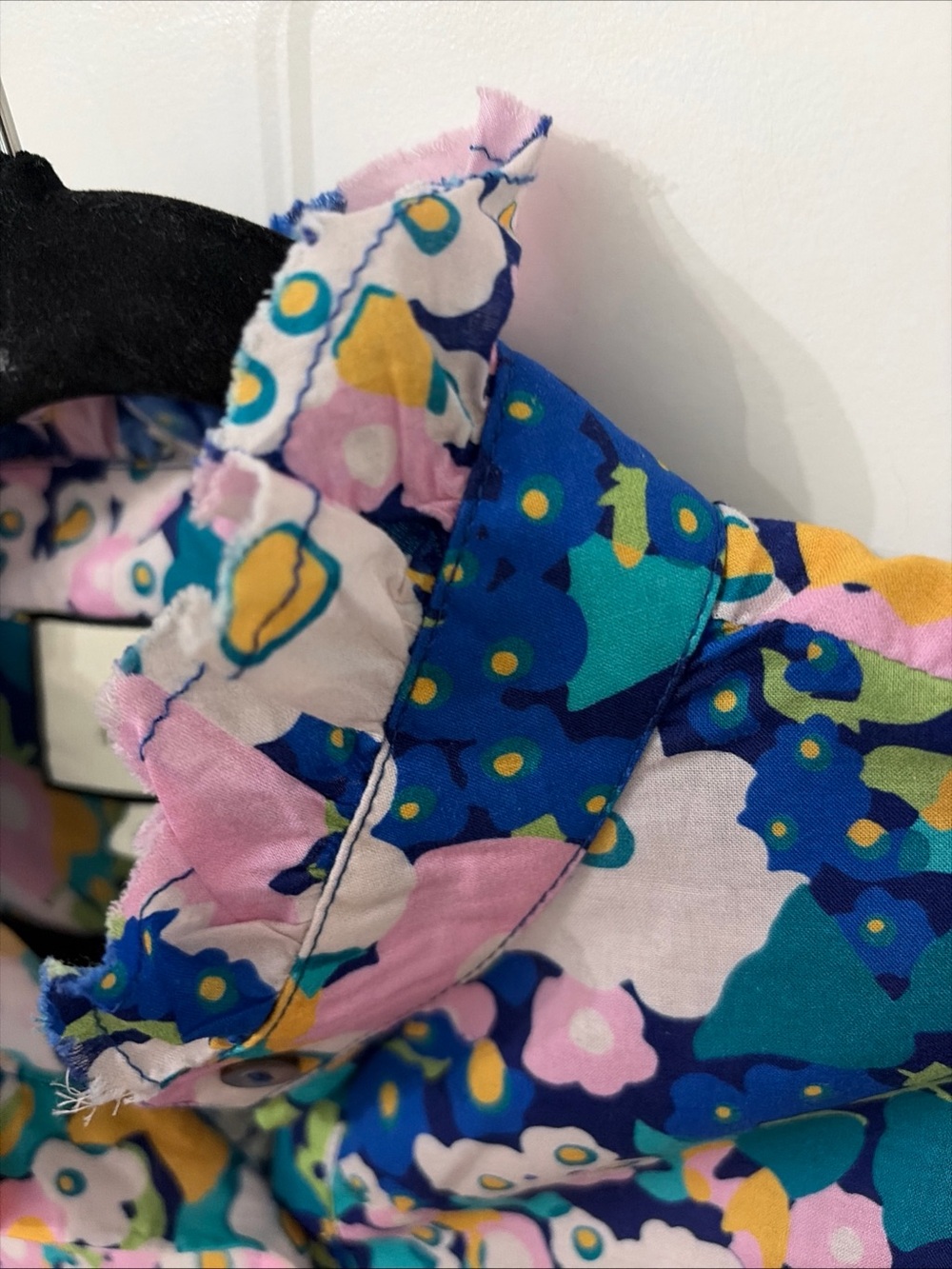 Tuckernuck Blue Floral Ruffle-Collared pullover shirt - Picture 3 of 10